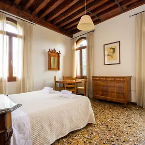  Appartamento San Trovaso Italia